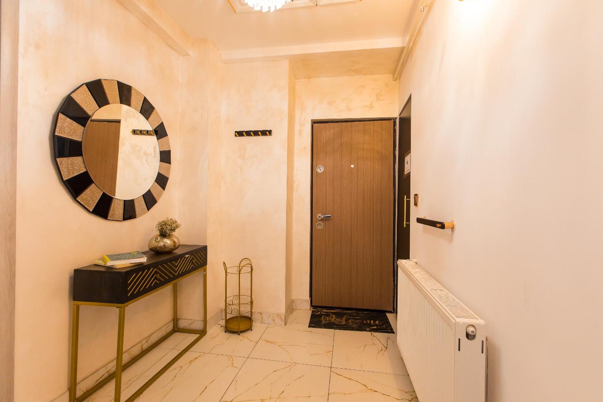 Royalty Apt With City Views On Calea Victoriei Bucureşti Exterior foto