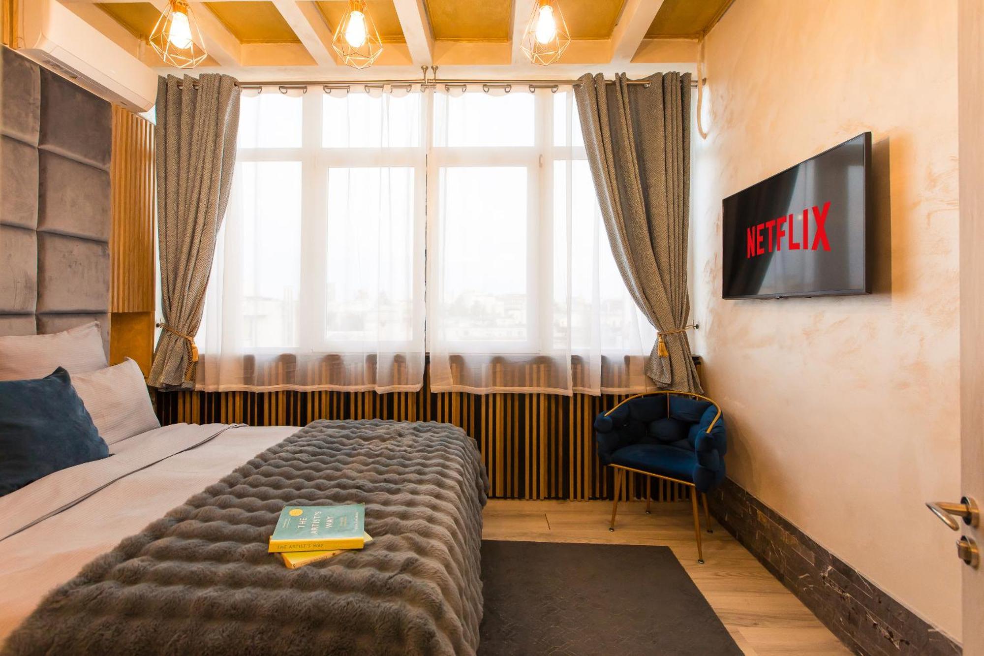 Royalty Apt With City Views On Calea Victoriei Bucureşti Exterior foto