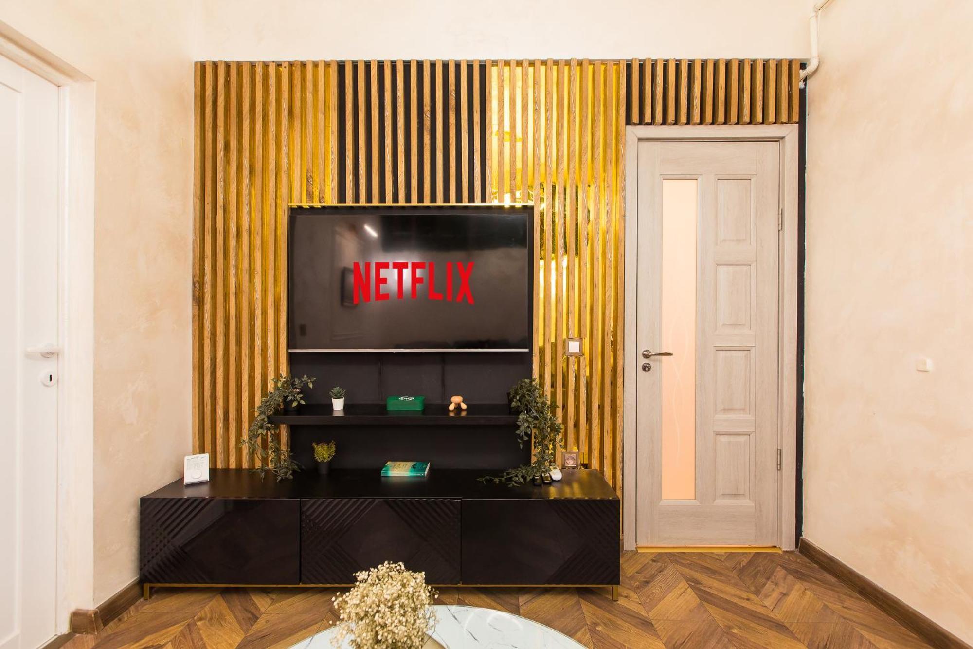 Royalty Apt With City Views On Calea Victoriei Bucureşti Exterior foto