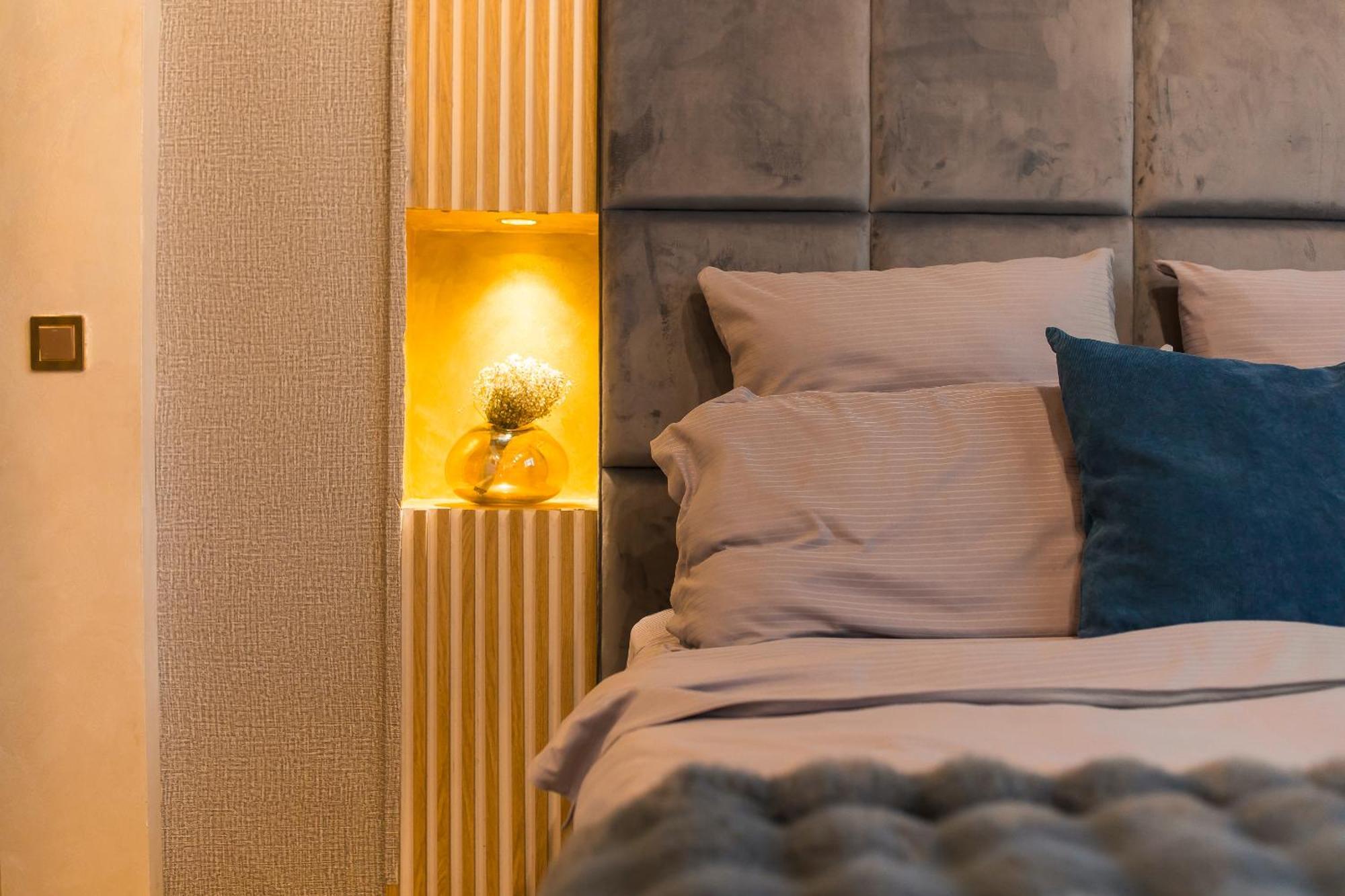 Royalty Apt With City Views On Calea Victoriei Bucureşti Exterior foto